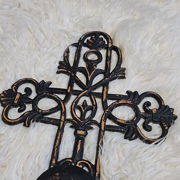 Metal Weathered Wall Cross Candle Holder - Picture 3 of 7